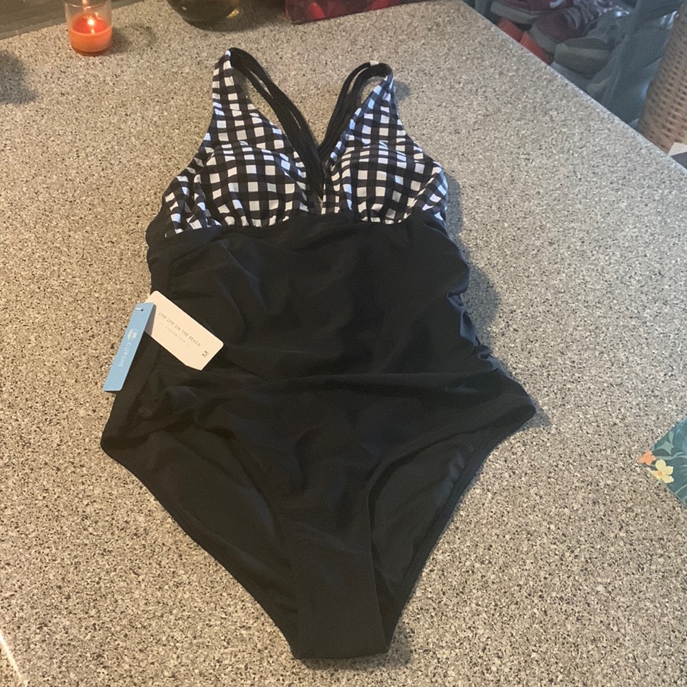 NWT CUPSHE Live on the beach CROSS STRAPPY DEEP V NECK padded BATHING SWIMSUIT♥️